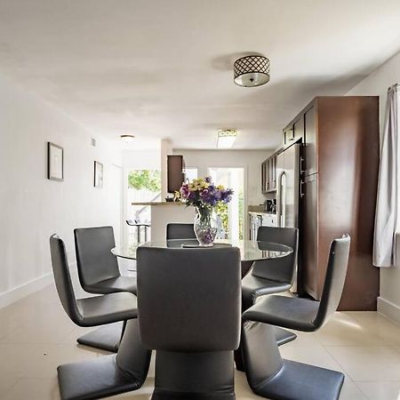 A2 - Endless Summer Vacation Rentals - 3 Bedroom Apartment Close To Casino 포트 로더데일 외부 사진