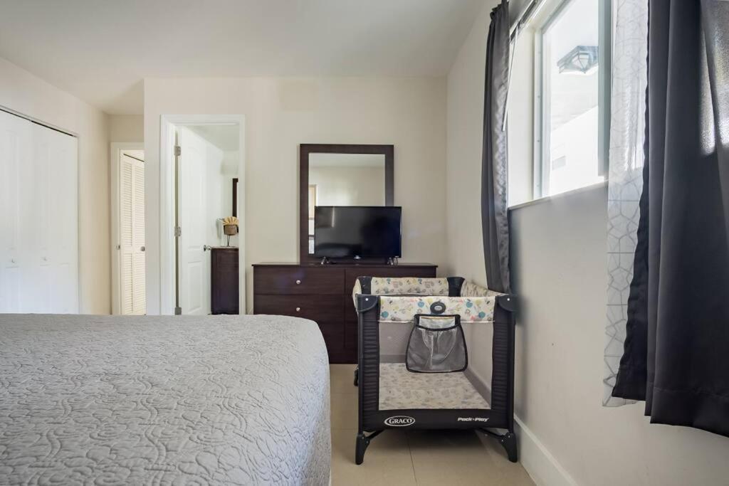 A2 - Endless Summer Vacation Rentals - 3 Bedroom Apartment Close To Casino 포트 로더데일 외부 사진