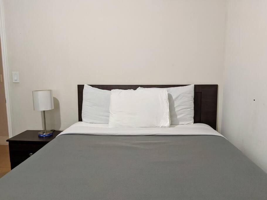 A2 - Endless Summer Vacation Rentals - 3 Bedroom Apartment Close To Casino 포트 로더데일 외부 사진