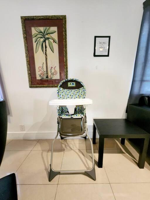 A2 - Endless Summer Vacation Rentals - 3 Bedroom Apartment Close To Casino 포트 로더데일 외부 사진